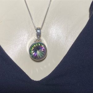 Sterling Silver Pendant & Chain